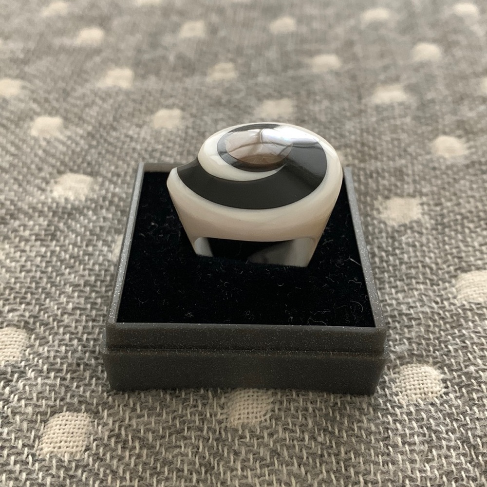 Black and white ring